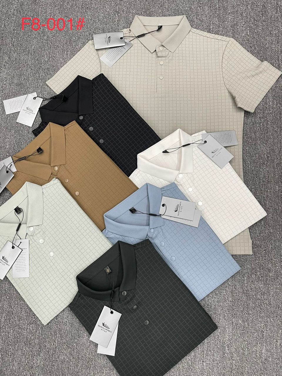 Men’s Grid-Texture 3-Button Polo Shirt